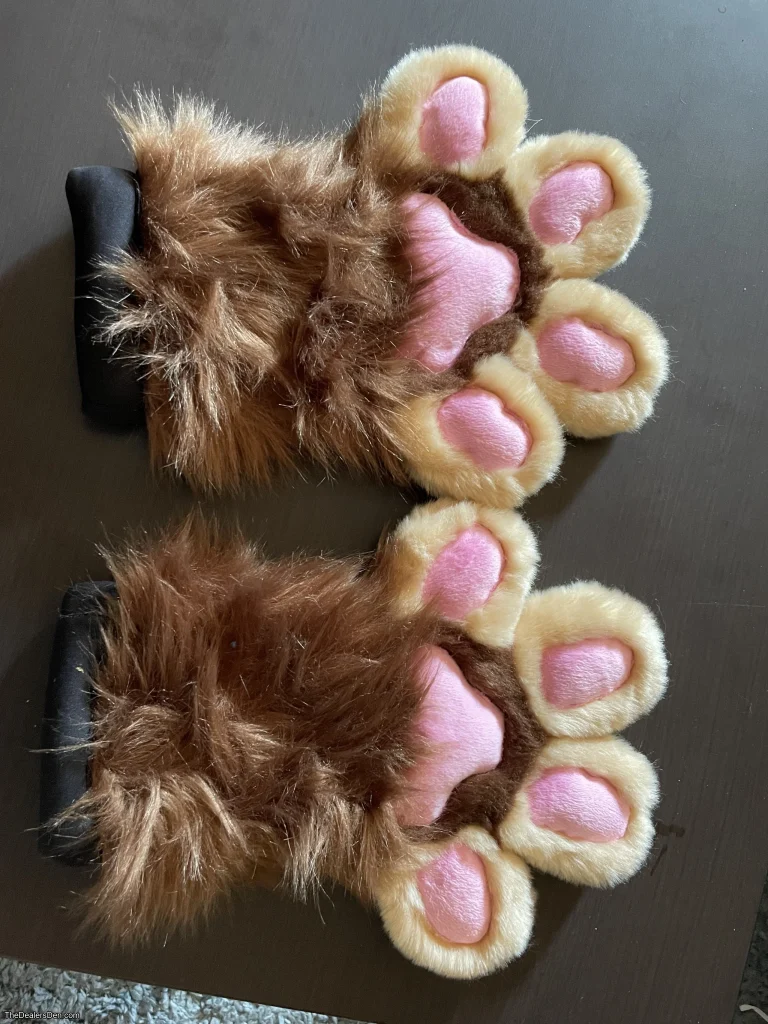 Brown hand paws